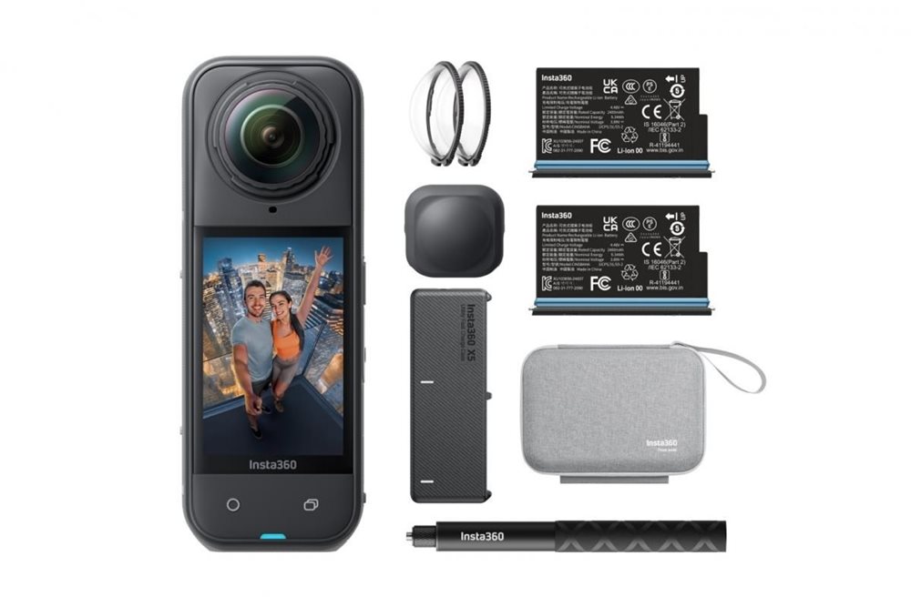 Insta360 X5 Essential Bundle