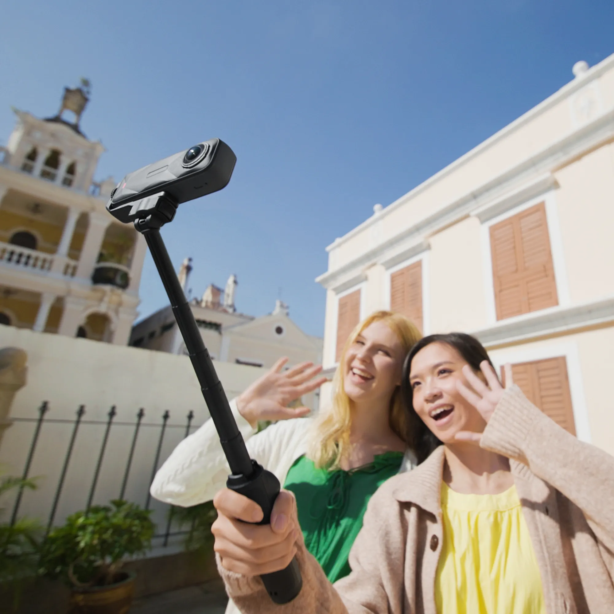 Free Framing Selfie Stick - Image 8
